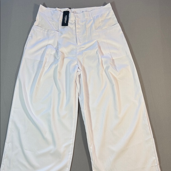 Classic White Men's wide leg Pants - Picture 1 of 2